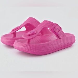 Womans cushionaire sandals pink